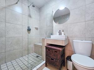 To Let 2 Bedroom Property for Rent in Green Point Western Cape